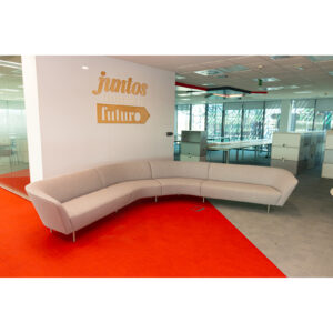 Sofá modular curvo tipo boomerang para zonas lounge